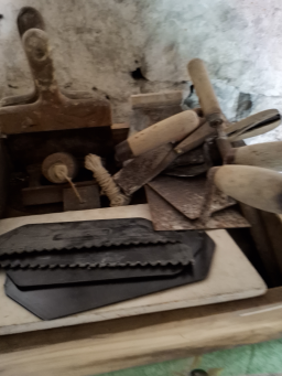 Outil de maçonnerie professionnel à vendre