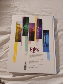 Livre "Elles" - Un voyage au cœur du féminin