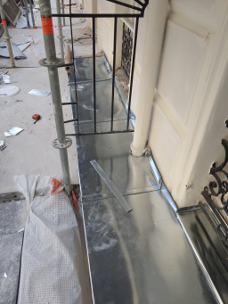 Rénovation et pose de couverture en zinc et ardoise à Tulle