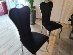 Lot de chaises et table à vendre