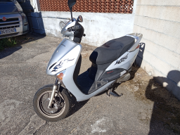 Scooter Honda Lead 110 à vendre