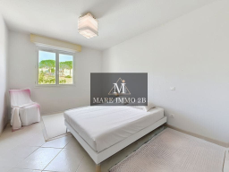 Superbe maison mitoyenne
