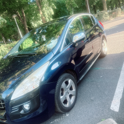 Peugeot 3008 en très bon état à vendre