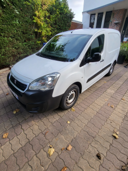 Peugeot Partner 1,6l HDi Diesel 75 Cv - TVA récupérable