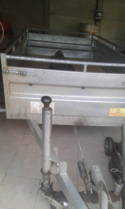 Location remorque LIDER freinée 1300 kgs