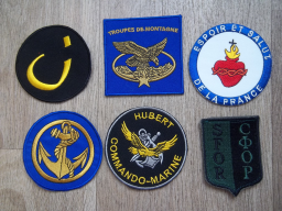 Lot de 6 écussons militaires - Insignes vintage