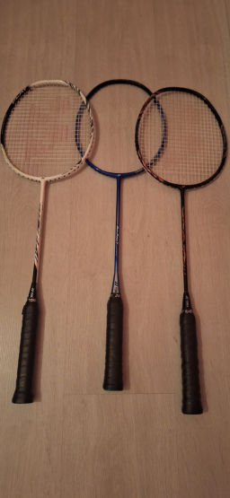 Service de Recordage pour Raquettes de Badminton et Tennis