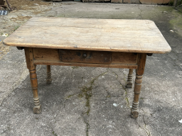 Belle table d'époque à rénover