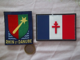 Lot de 10 écussons Rhin Danube 2ème Division Blindée