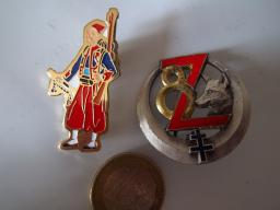 Pin's et insigne du 8e bataillon de zouaves