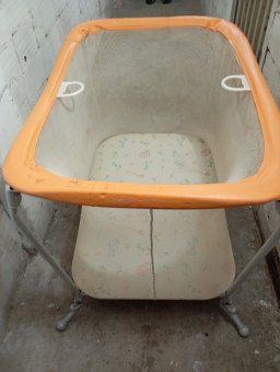 Vends parc pour bébé en excellent état