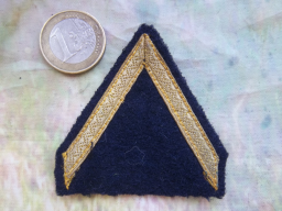 Grade militaire 1ère classe modèle 45 à crochets