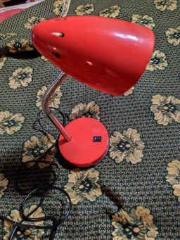 Lampadaire moderne en métal avec abat-jour en tissu