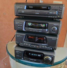 Tour musicale Technics de 1990 en parfait état