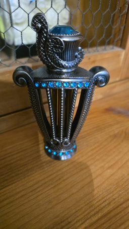 Flacon vide pour parfum