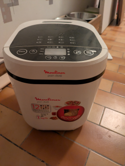 Vente de machine à pain en excellent état