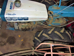 JE LIVRE : Motoculteur STAUB 9500 + roto brabant masses