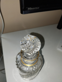 Flacon ancien numéroté parfait pour collection