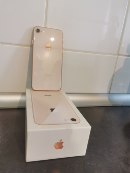 IPhone 8 en excellente état