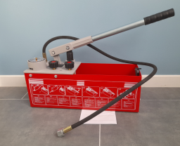 Location pompe à épreuve manuelle Pro