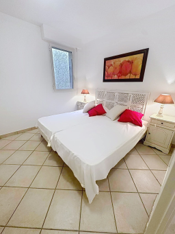 Nouveauté ! Magnifique T3 en duplex dans un quartier calme à Lumio L15