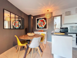 Superbe Appartement 3 Pièces Proche de la plage et des commerces L07