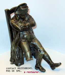 Lot d'objets en bronze, cuivre et laiton