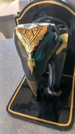 Serre-livre en bois peint à la main