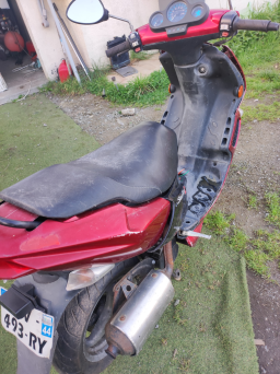 Scooter Peugeot Speedfight 2 100cc à vendre