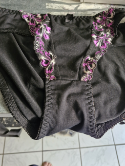 Culotte femme élégante en dentelle