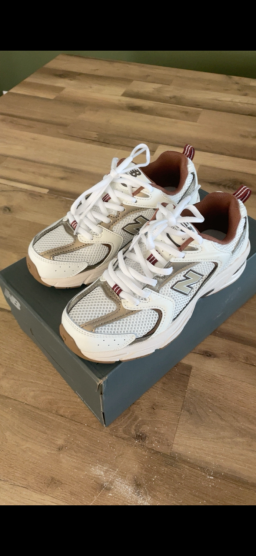 À vendre : Baskets New Balance 530 neuves