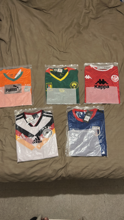 Maillot de football en vente