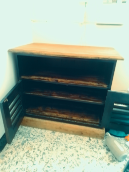 Magnifique meuble en bois massif