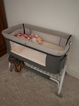 Lit bébé moderne