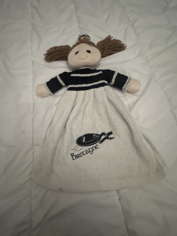 Essuie-main de poupée en Bretagne