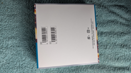 Boîtes haut de gamme Pokémon sans cartes