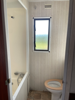 Mobil-home à vendre, confortable et prêt à vivre