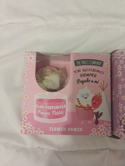 Fleur parfumée mûre et fraise