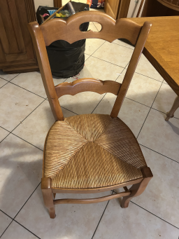Table cuisine avec rallonge + 4 chaises