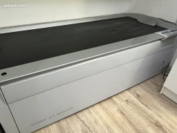 Lit de massage hydrojet professionnel