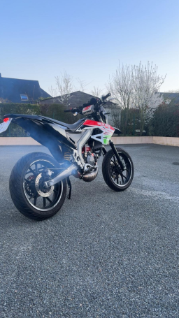 Aprilia SX 50 à vendre