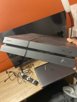 Console PS4 Pro 500 Go